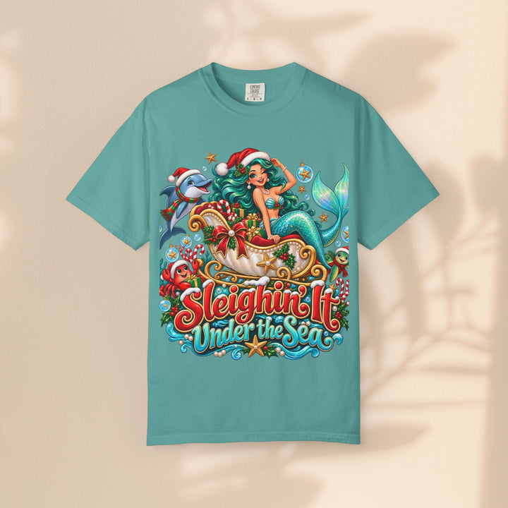Mermaid Christmas T-Shirt – Sleighin’ It Under the Sea Holiday Tee