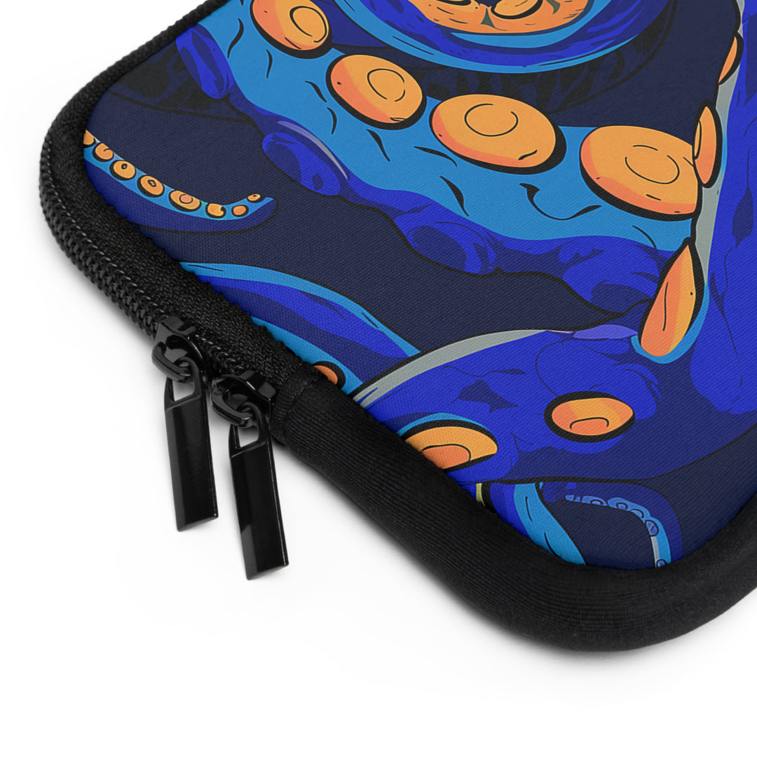 Octopus Delight Laptop Sleeve