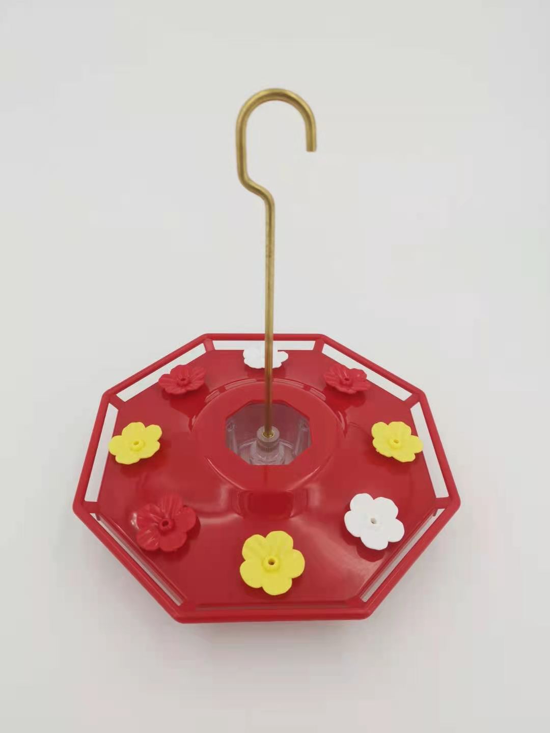 Simple and Creative Hummingbird Feeder for the Home and Garden