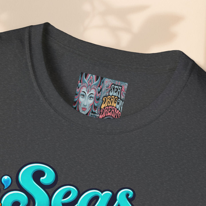 Seas and Greetings T-Shirt – Christmas Octopus Holiday Tee