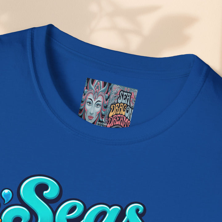 Seas and Greetings T-Shirt – Christmas Octopus Holiday Tee