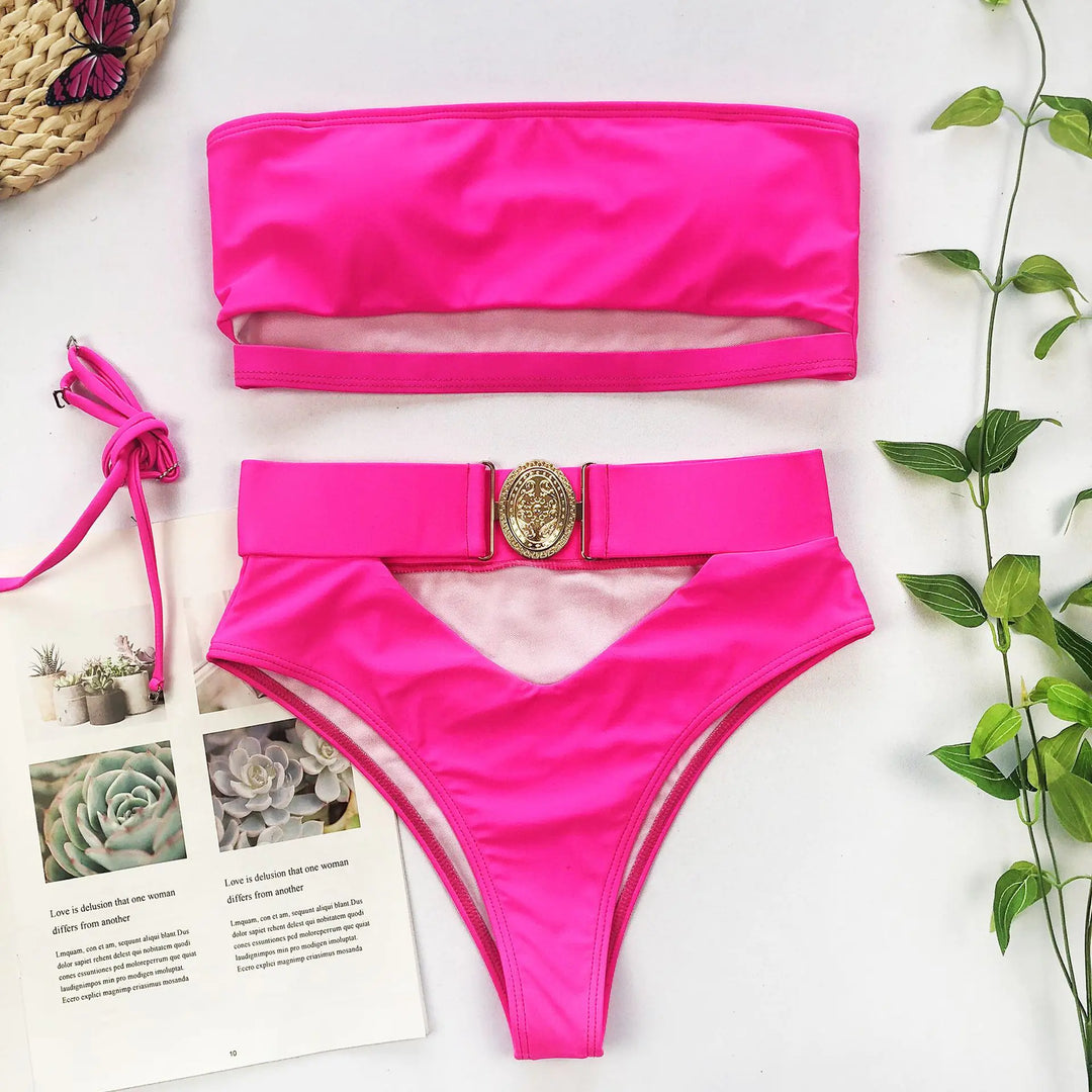 Women’s Strapless Bandeau Bikini with Chic Metal Buckle