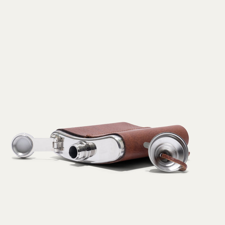 Leather & Stainless Steel Flask – Full-Grain Leather Wrapped Flask