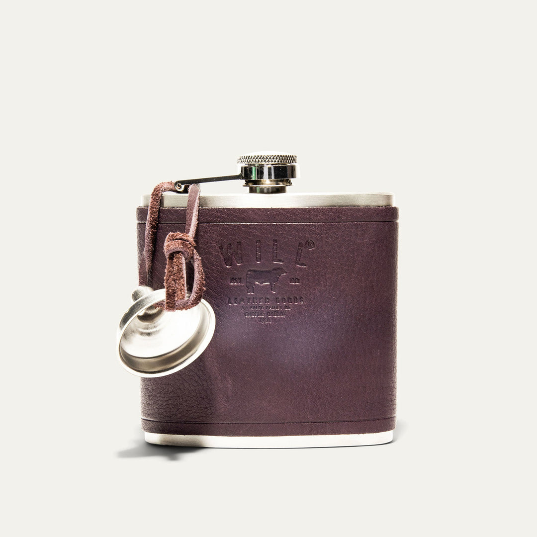 Leather & Stainless Steel Flask – Full-Grain Leather Wrapped Flask