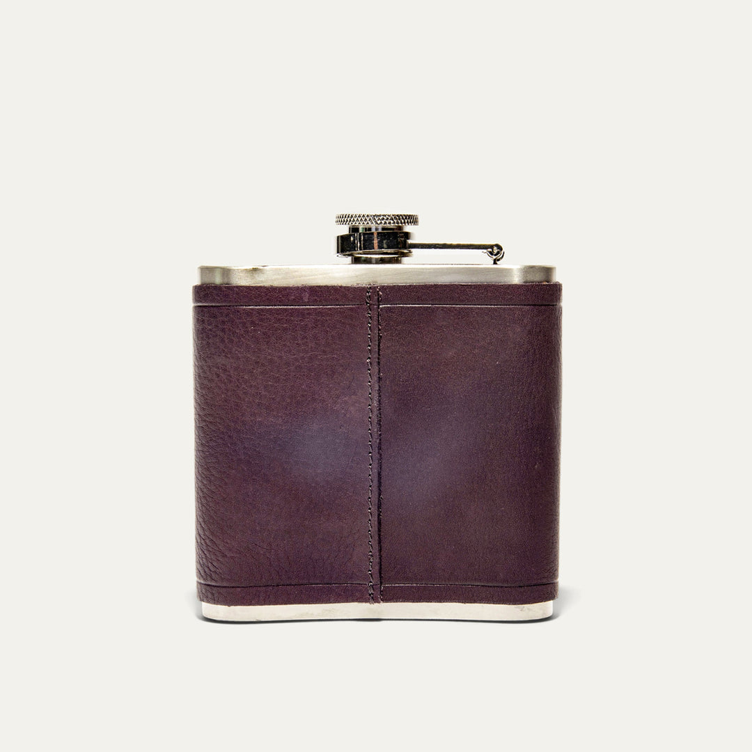 Leather & Stainless Steel Flask – Full-Grain Leather Wrapped Flask