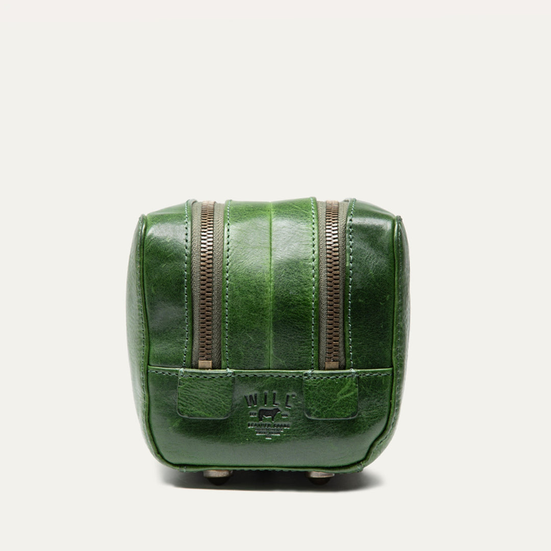Professional Leather Travel Kit – Luxury Full-Grain Italian Toiletry Bag
