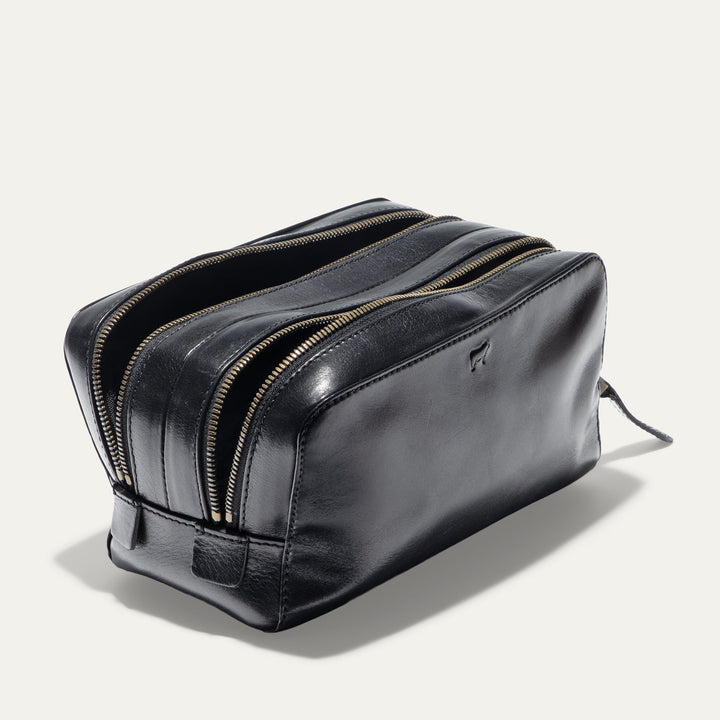 Professional Leather Travel Kit – Luxury Full-Grain Italian Toiletry Bag