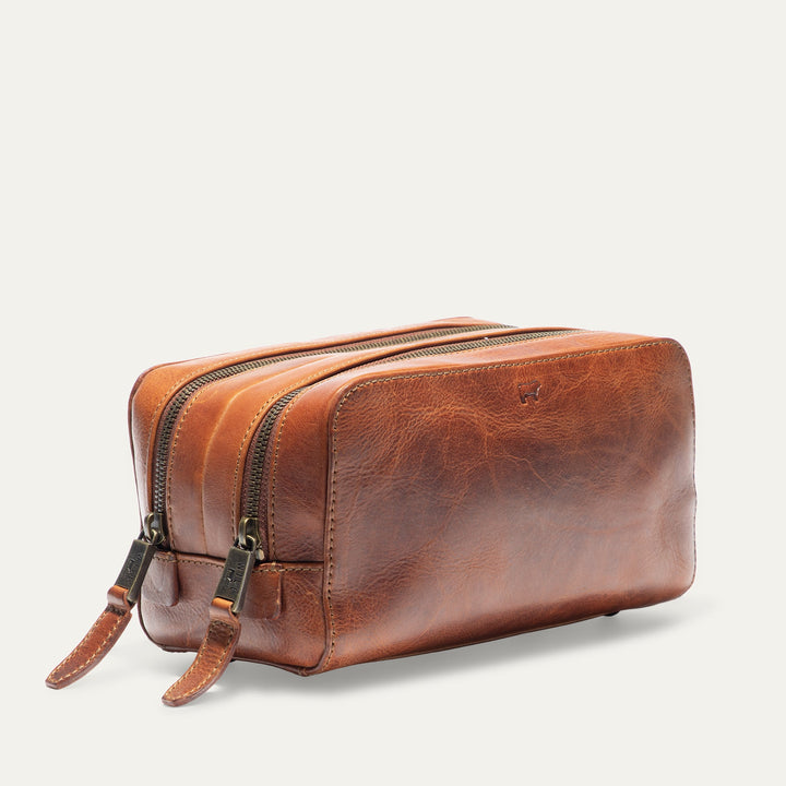 Professional Leather Travel Kit – Luxury Full-Grain Italian Toiletry Bag