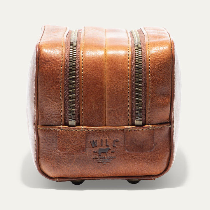 Professional Leather Travel Kit – Luxury Full-Grain Italian Toiletry Bag
