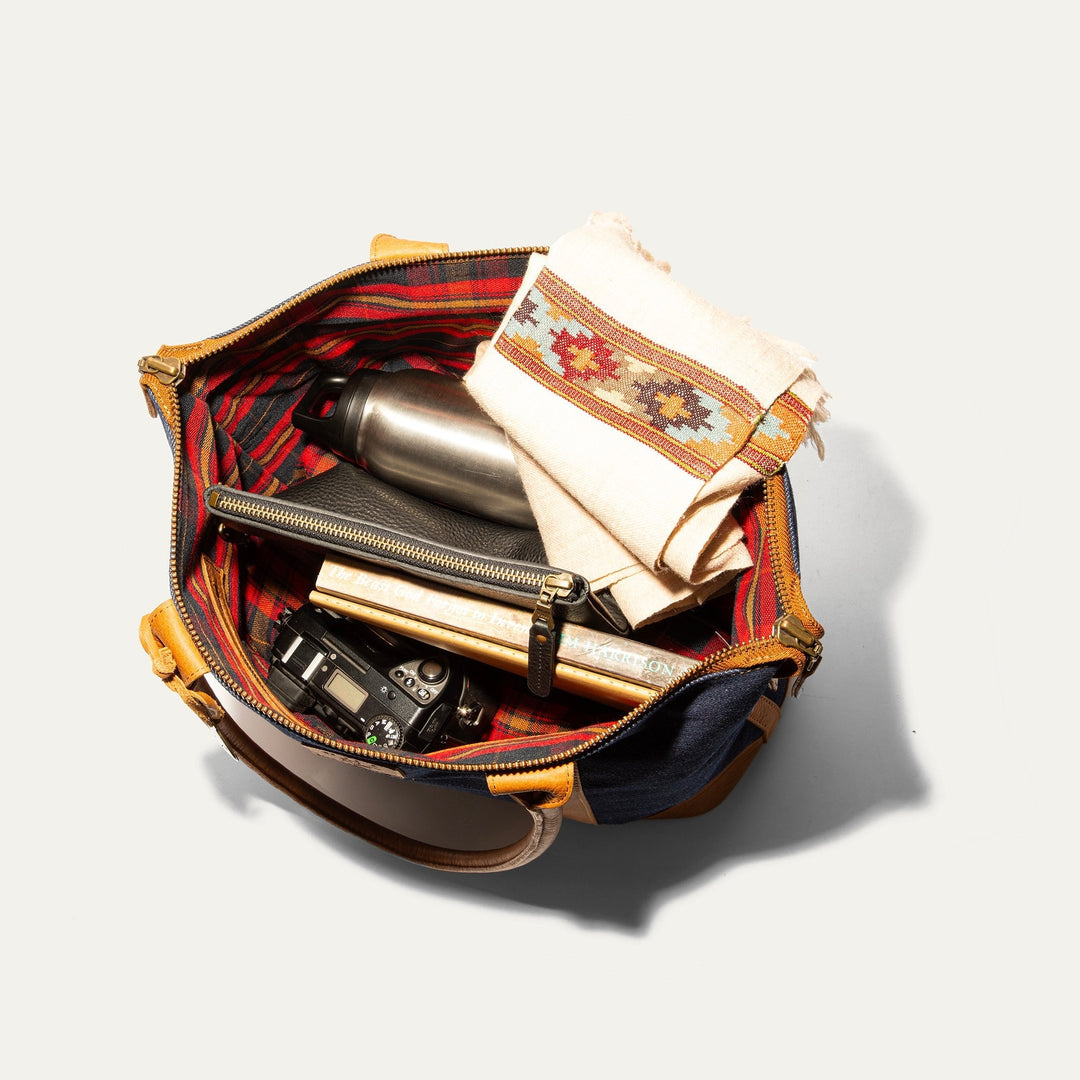 Twenty Four Seven Canvas & Leather Tote – Everyday Travel Bag