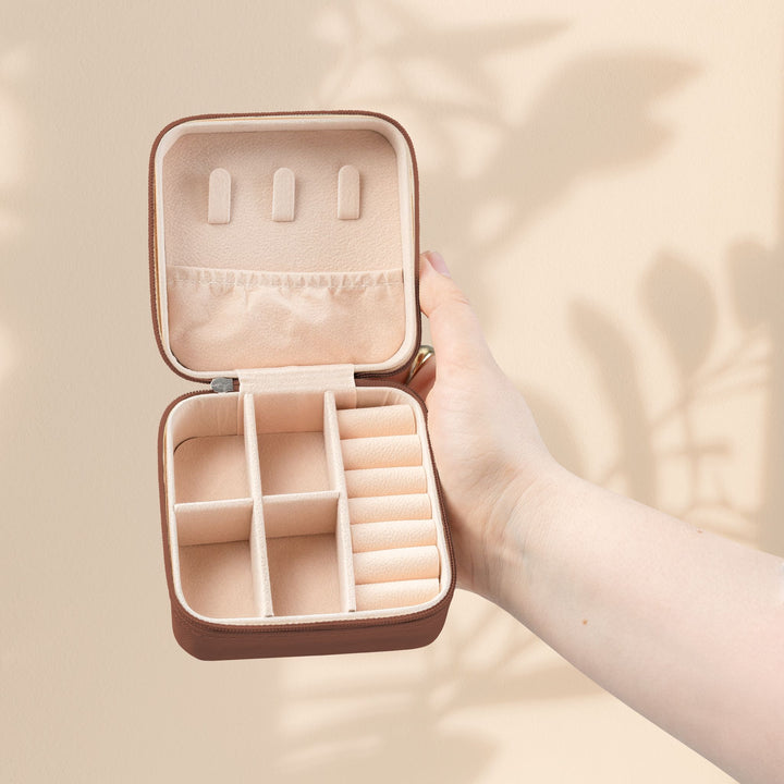 Virgo Jewelry Travel Case — Compact Zodiac Organizer