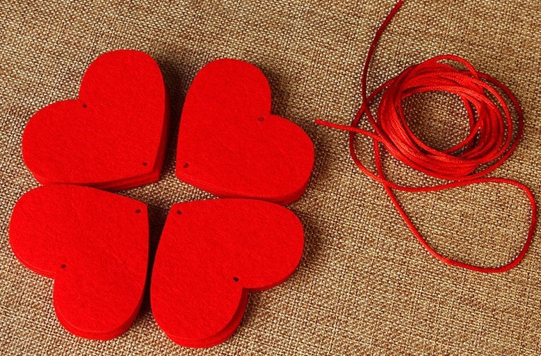 DIY Heart and Flower Hanging Curtain