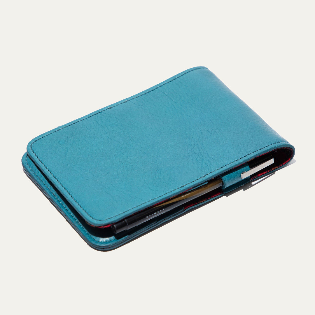 Leather Golf Yardage Book – Full-Grain Leather Scorecard Holder
