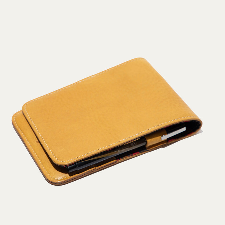 Leather Golf Yardage Book – Full-Grain Leather Scorecard Holder