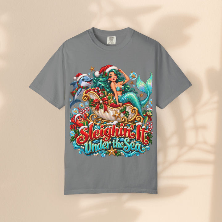 Mermaid Christmas T-Shirt – Sleighin’ It Under the Sea Holiday Tee