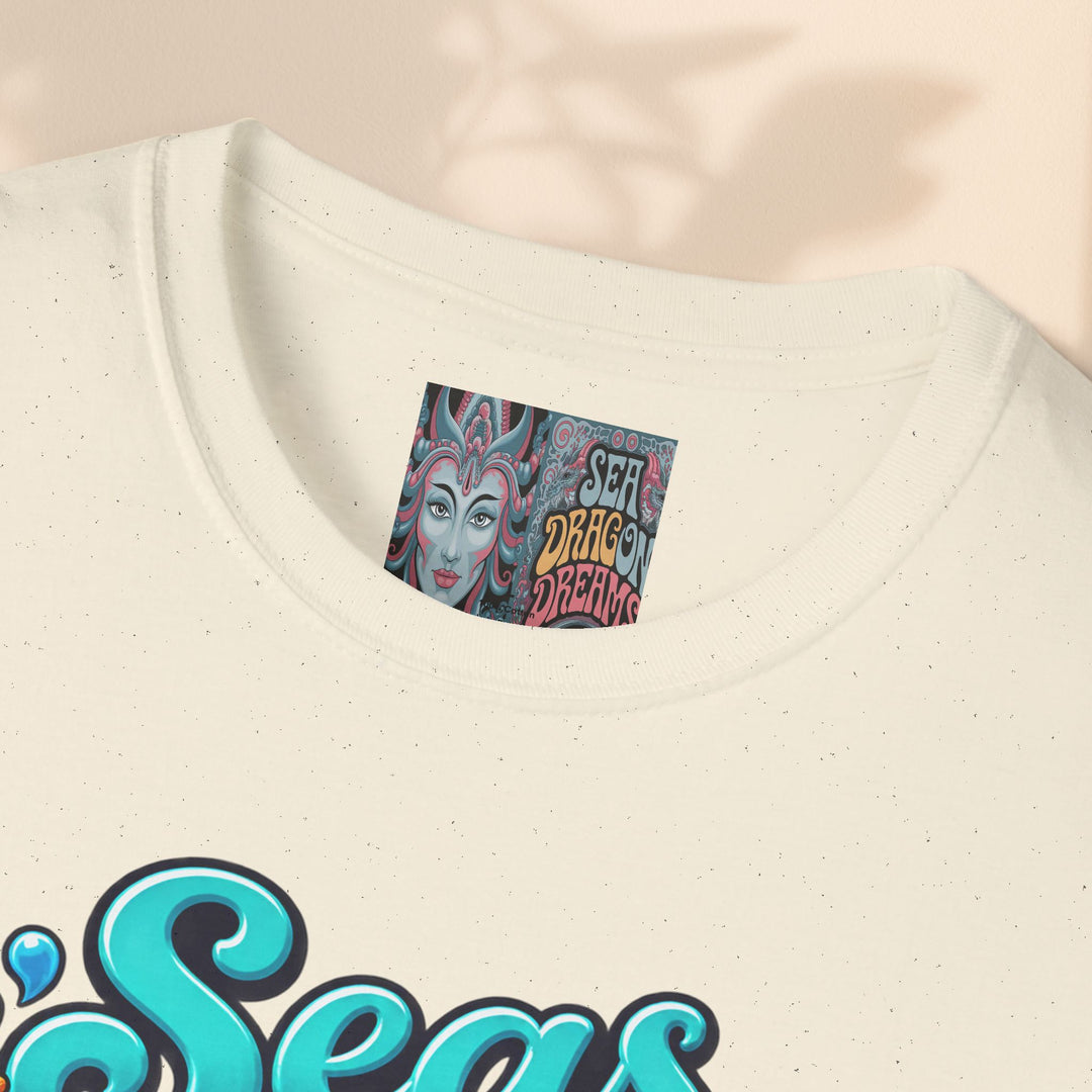 Seas and Greetings T-Shirt – Christmas Octopus Holiday Tee