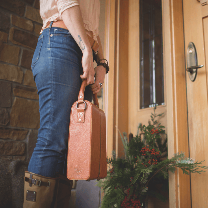 Hard Double Leather Wine Case – Full-Grain Leather Bottle Carrier
