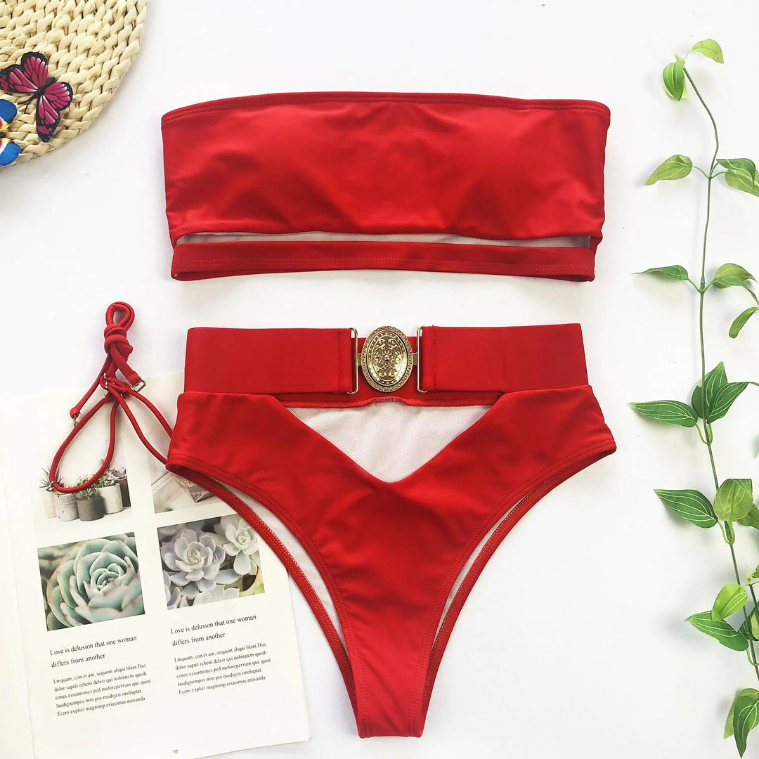 Women’s Strapless Bandeau Bikini with Chic Metal Buckle