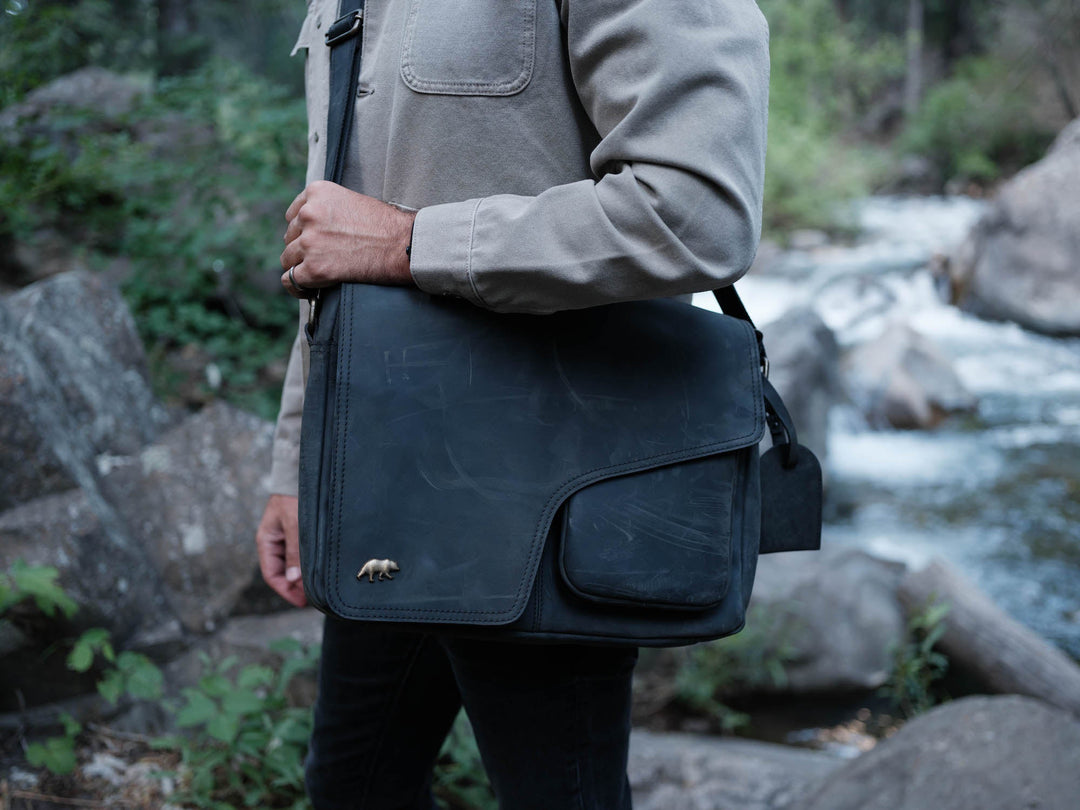 Limited Edition Yukon Leather Messenger | Full Grain Laptop Bag