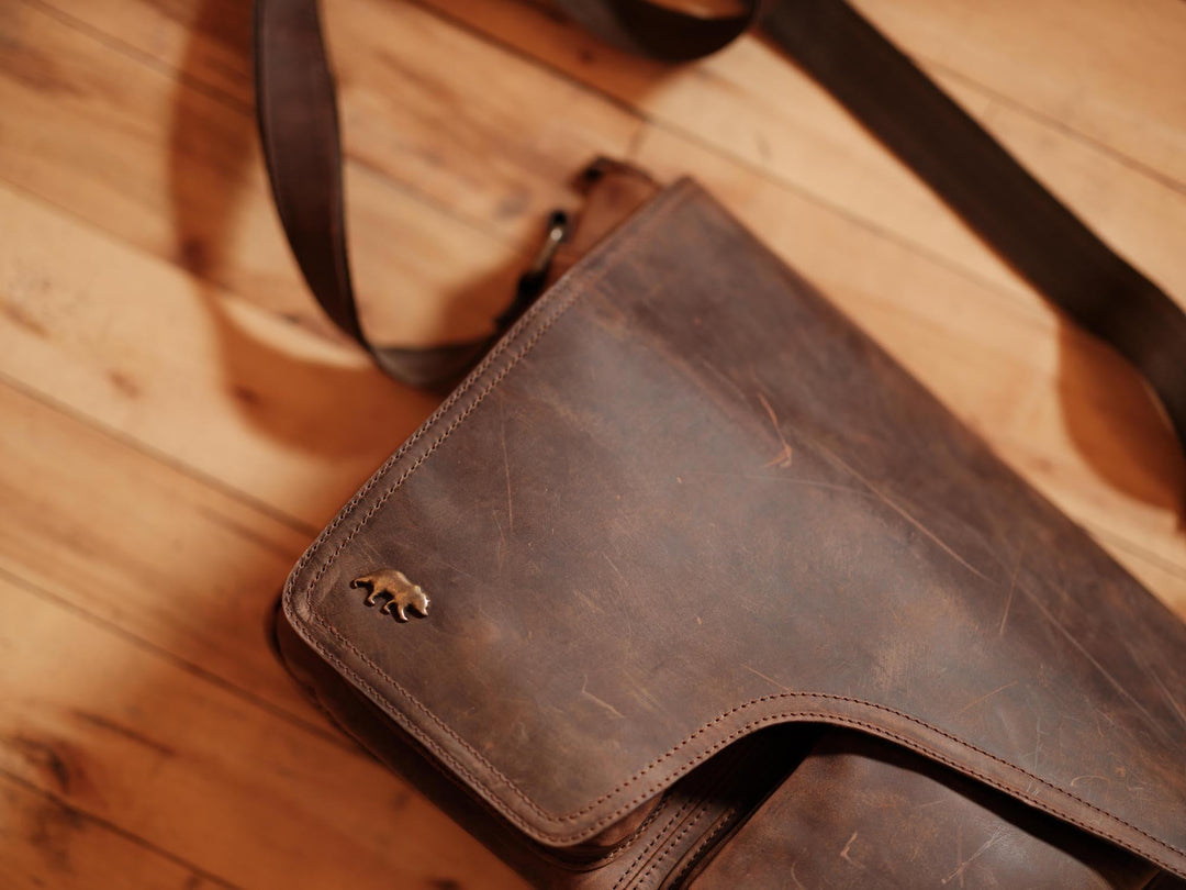 Limited Edition Yukon Leather Messenger | Full Grain Laptop Bag
