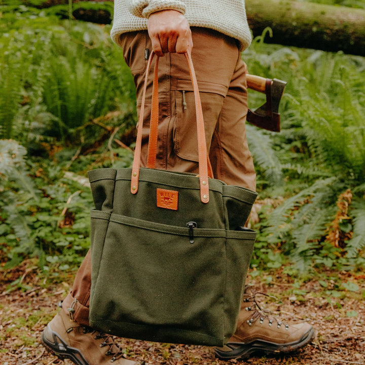 Waxed Canvas Work Tote – Water-Resistant Canvas & Leather Bag