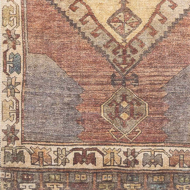 Medinah Washable Runner Rug – Traditional Medallion Runner Rug