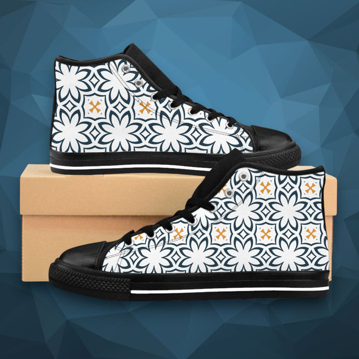 Men's Classic Sneakers - Black and White