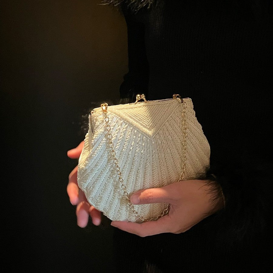 Women’s Shell-Shaped Crossbody and Shoulder Bag