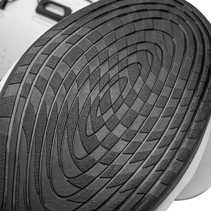 Sea Dragon Dreams ROCKBROS CR4 cycling shoe rubber outsole with detailed non-slip grip texture for stable traction