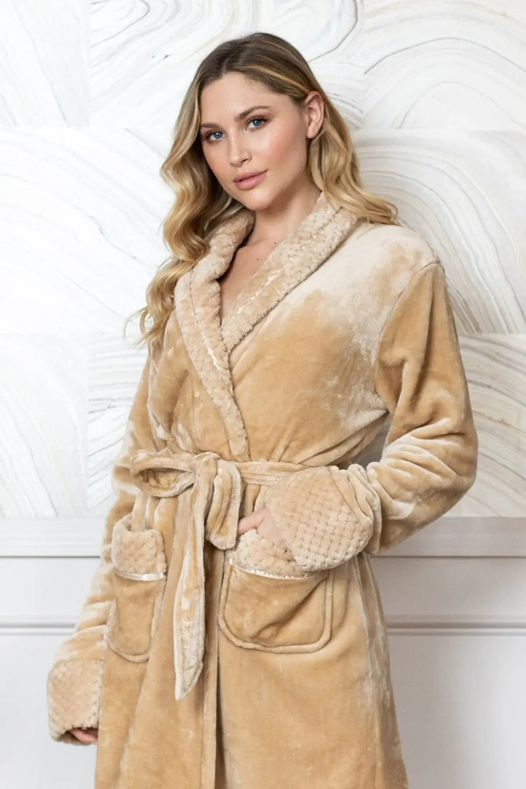Women's Ultra Soft Plush Bathrobe | CloudSoft Luxury Fleece Robe