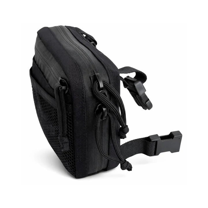 The Black-Out Chest Rig