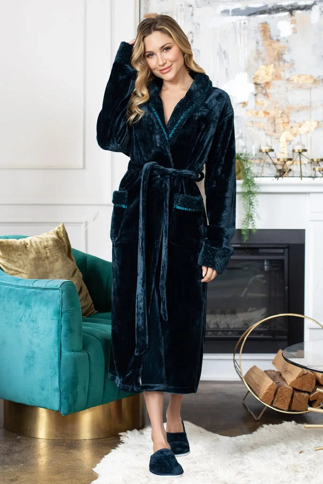 Women's Ultra Soft Plush Bathrobe | CloudSoft Luxury Fleece Robe